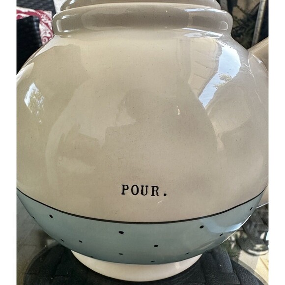 New Rae Dunn Artisan Collection By Magenta Blue Polka Dot POUR Teapot - Picture 3 of 8